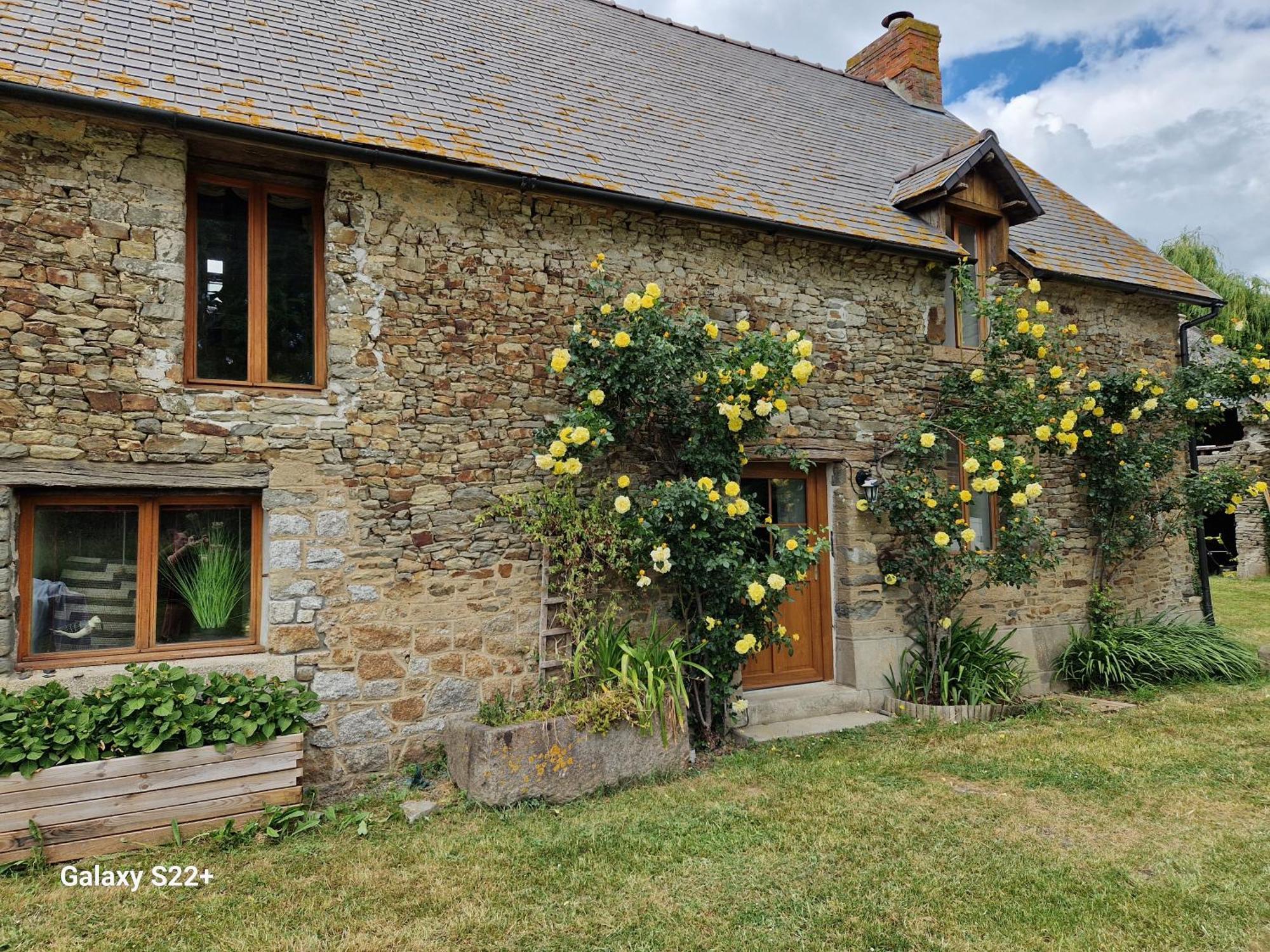 Maison Precey Buitenkant foto